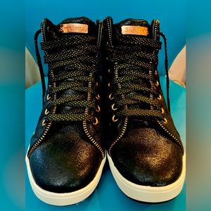 Girl’s Skechers Shoutouts Zipsters High Top Shoes